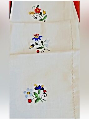 Embroidered Floral Linen square napkins White with Red, Blue & Yellow Flowers